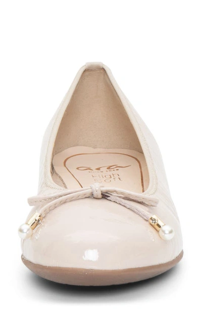 Ara Scout Flat In Nude