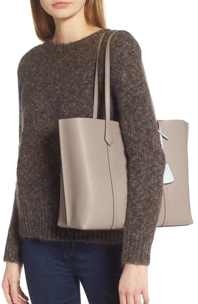 Shop Tory Burch Perry Leather Tote In Gray Heron