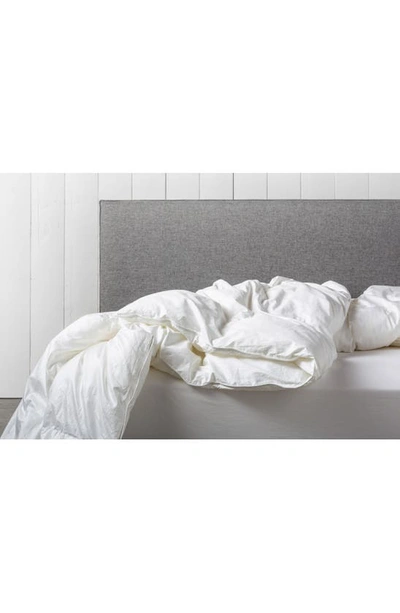 Parachute Lightweight Down Alternative Duvet Insert In Lightweight