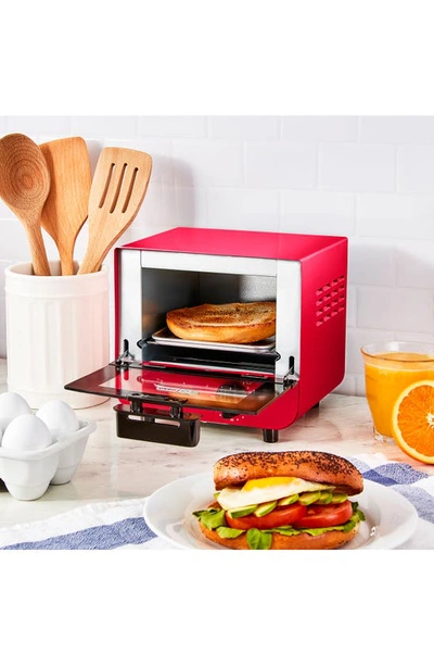 Dash Mini Toaster Oven - Red