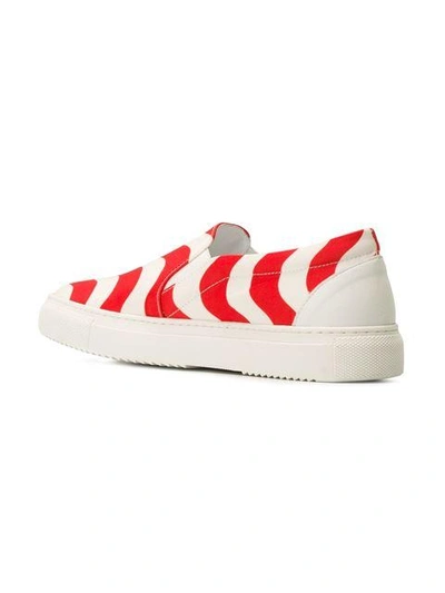 Shop Au Jour Le Jour Slip-on-sneakers Mit Print In Red White