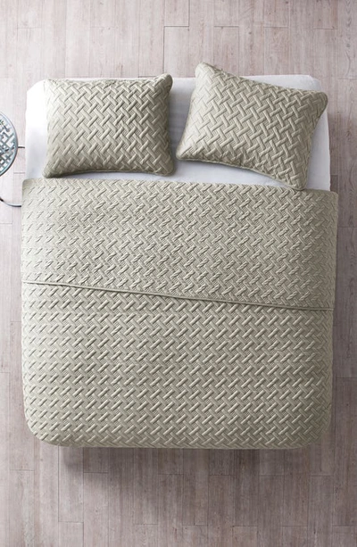 Vcny Home Nina Embossed Basketweave Quilt Set In Taupe