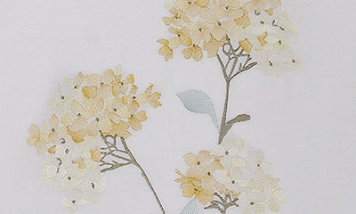Melange Golden Hydrangea Embroidered Duvet Set In Yellow/ White