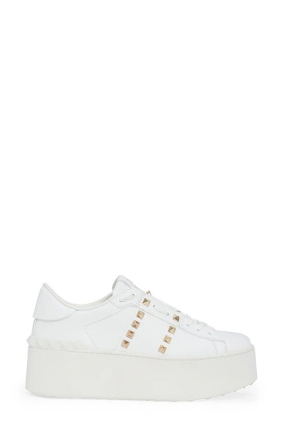 Valentino Garavani Flatform Rockstud Untitled Trainer In Calfskin And Wool Woman White 39 In 0bo Bianco