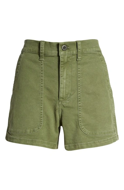 Shop Madewell Perfect Military Twill Shorts In Palm Tree