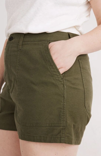 Madewell Perfect Military Twill Shorts In Palm Tree