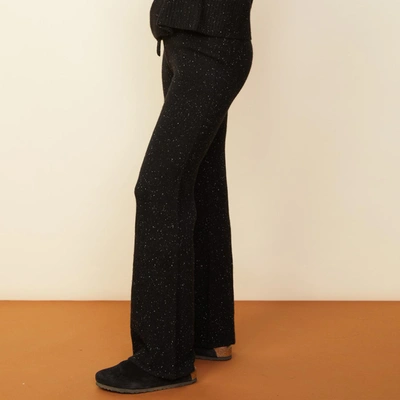Monrow Neps Donegal Cashmere-blend Track Pants In Black
