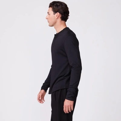 Monrow Long Sleeve Henley In Black