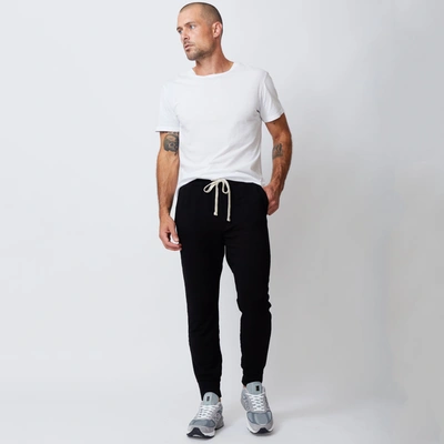 Monrow Supersoft Fleece Jogger In Black