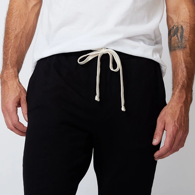 Monrow Supersoft Fleece Jogger In Black