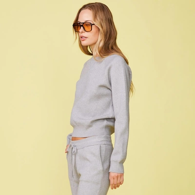 Monrow Supersoft Sweater Knit Raglan In Heather Grey