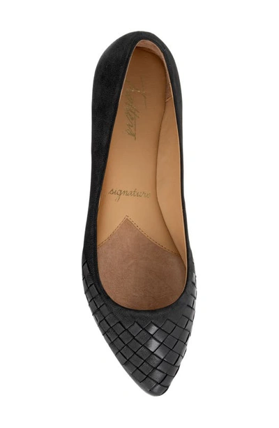 Trotters Estee Pointed Toe Flat In Black Nubuck