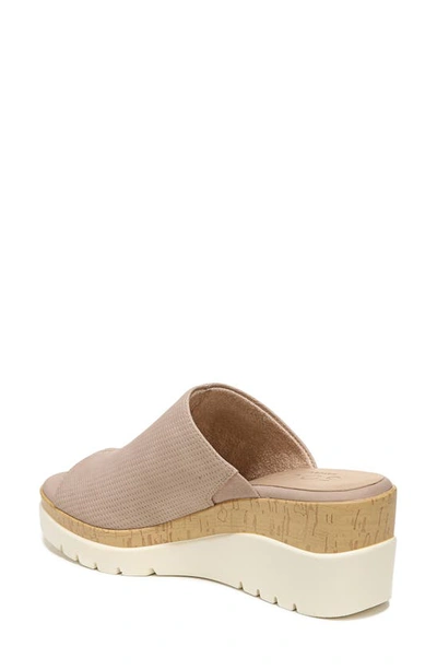 Natural Soul Goodtimes Platform Wedge Slide Sandal In Light Taupe Synthetic