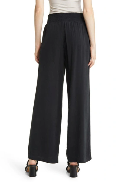 Shop Bella Dahl Smock Waist Wide Leg Pants In Vintage Black