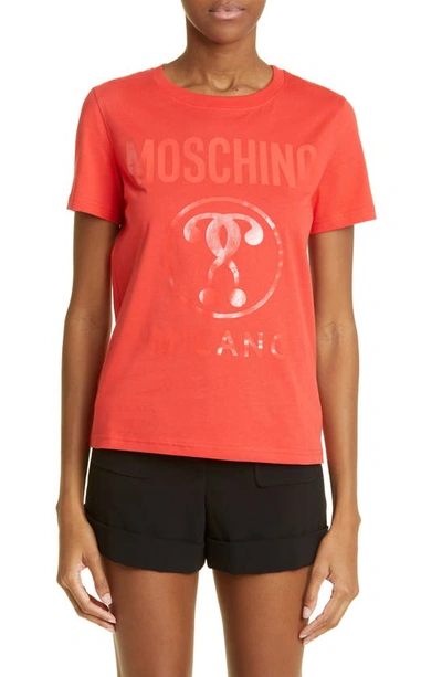 Shop Moschino Double Question Mark Logo Graphic Tee In Red