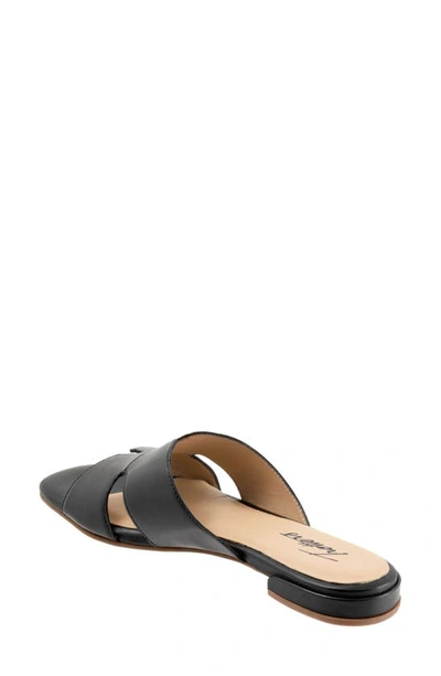 Trotters Nell Slide Sandal In Black