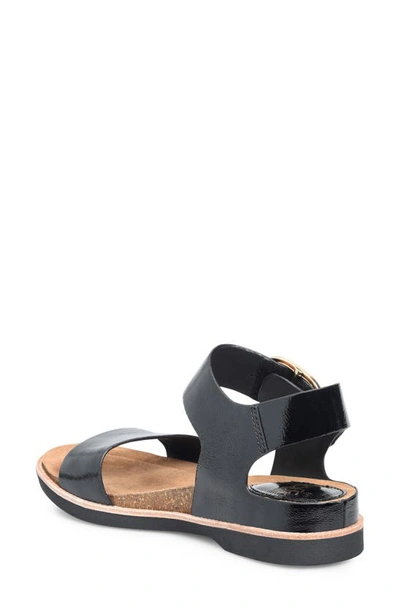 Söfft Bali Sandal In Black Patent