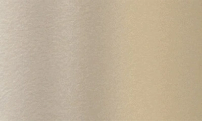 Davines This Is A Shimmering Mist More Inside