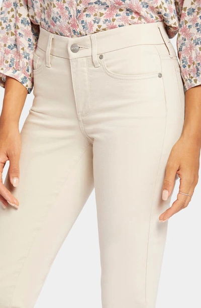 Nydj Marilyn Waist Match Straight Leg Jeans In Feather