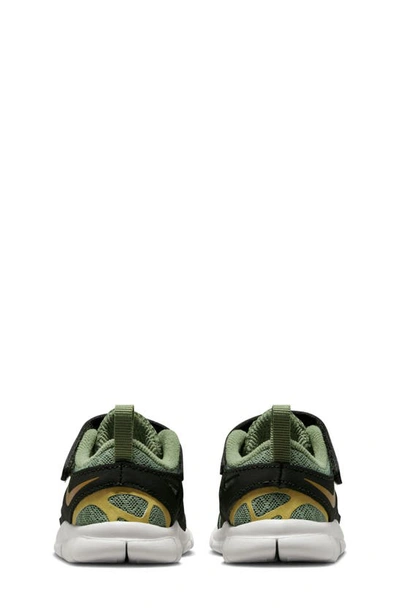 Shop Nike Free Run 2 Sneaker In Green/ Sequoia/ Wheat/ Monarch