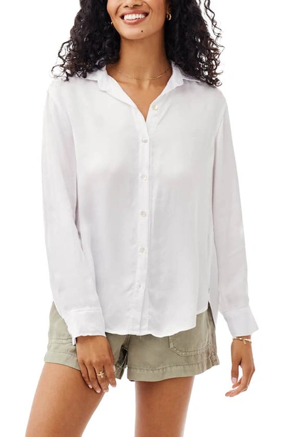 Shop Bella Dahl Side Slit Button-up Shirt In White