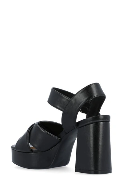Journee Collection Akeely Block Heel Platform Sandal In Black