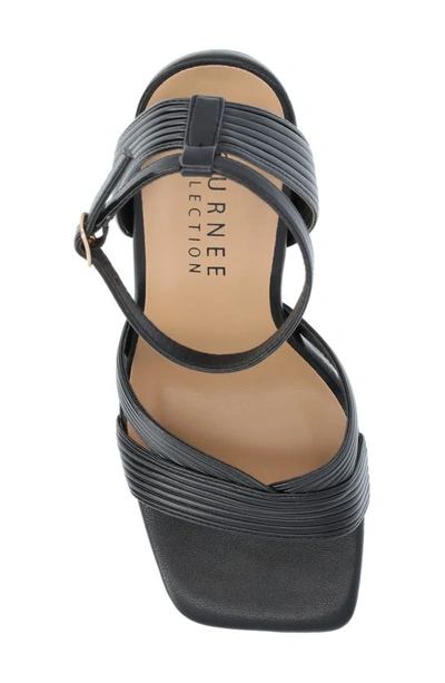 Journee Collection Annett Ribbed Strap Pump In Black