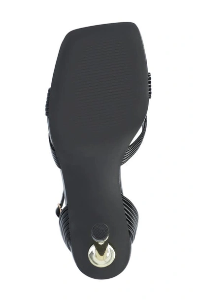 Journee Collection Annett Ribbed Strap Pump In Black