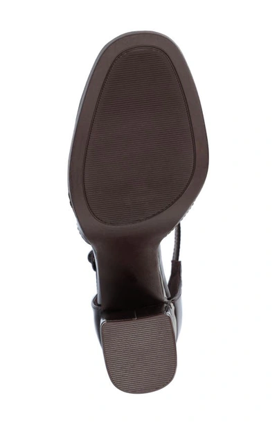 Journee Collection Tru Comfort Foam Samarr Pump In Brown