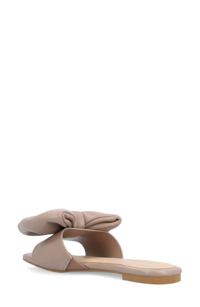 Journee Collection Tru Comfort Foam Fayre Bow Flat In Mocha
