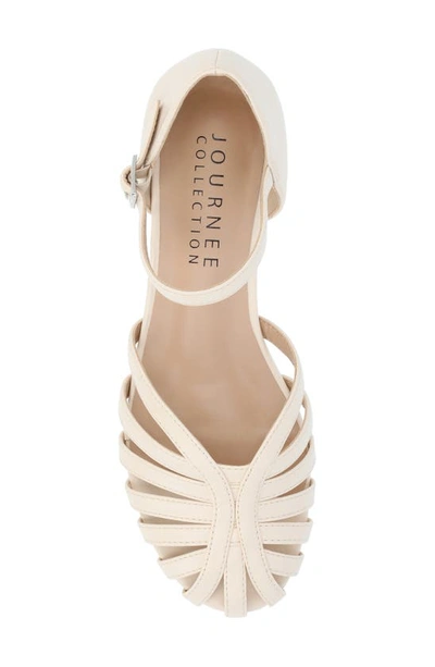 Journee Collection Joannah Flat In Beige