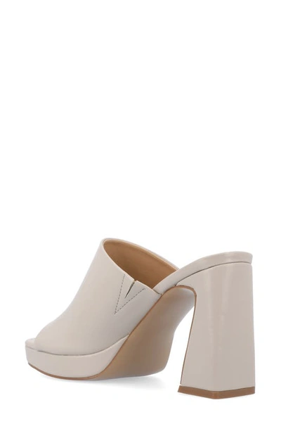 Journee Collection Ezzlynn Platform Mule In Grey