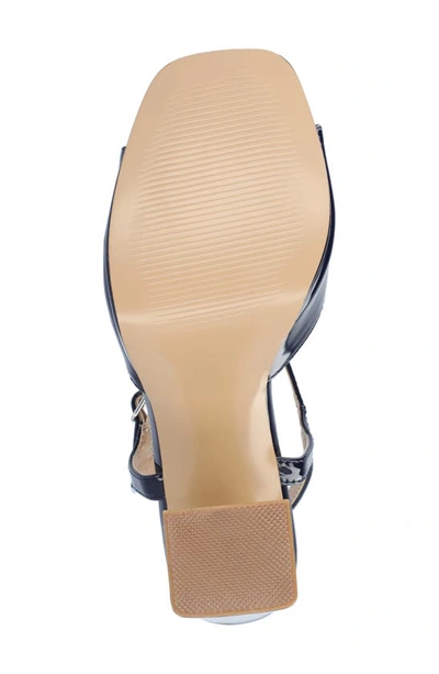 Journee Collection Ziarre Patent Block Heel Sandal In Navy