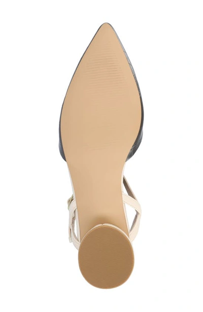 Journee Collection Brynn Croc Embossed Pump In Charcoal