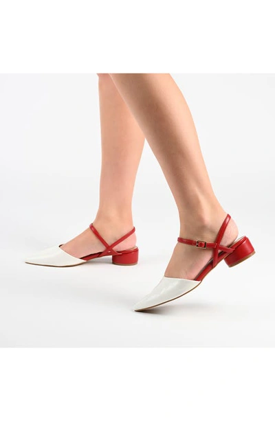 Journee Collection Brynn Croc Embossed Pump In White