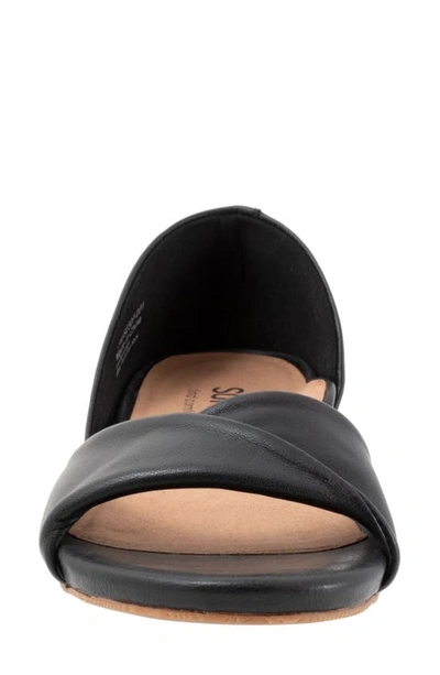Softwalk Cypress Open Toe Flat In Black