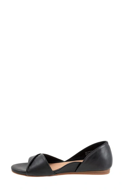 Softwalk Cypress Open Toe Flat In Black