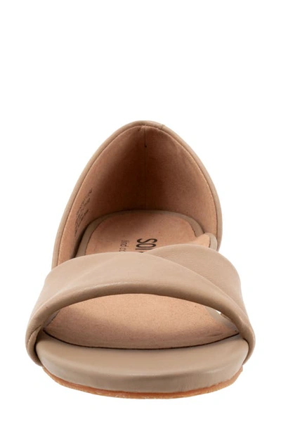 Softwalk Cypress Open Toe Flat In Beige