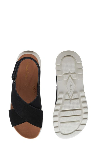 Clarks Dashlite Wish Platform Sandal In Black Sde
