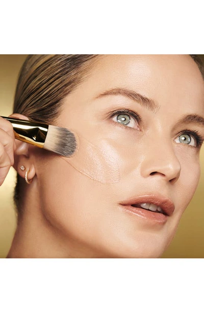 Estée Lauder Re-nutriv Ultra Radiance Liquid Foundation Spf 20 In 7n1 Deep Amber