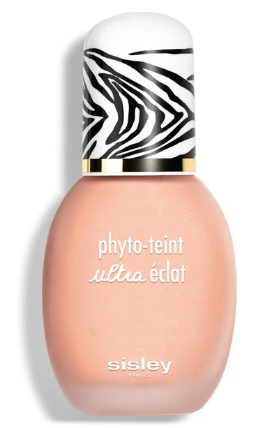 Shop Sisley Paris Phyto-teint Ultra Éclat Oil-free Foundation In 1c Petal