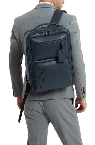 Maverick & Co. Explorer Light Backpack In Navy