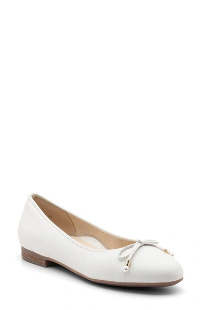 Shop Ara Scout Flat In Cream Calf