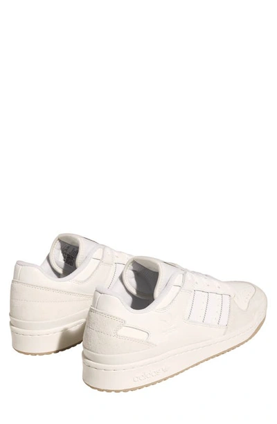 Adidas Originals Forum Low Sneaker In Chalk White/ Crystal White