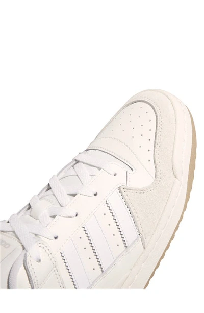 Adidas Originals Forum Low Sneaker In Chalk White/ Crystal White