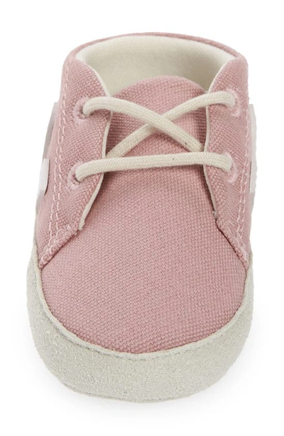 Shop Veja Canvas Crib Shoe In Babe White