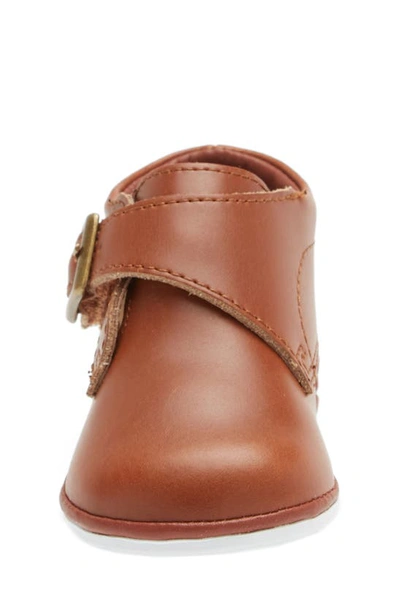 L'amour Finch Crib Shoe In Cognac