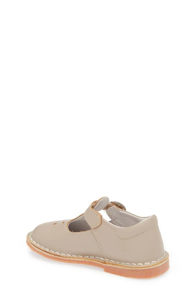 L'amour Joy Classic T-strap Shoe In Almond