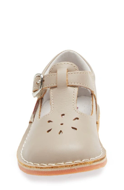 L'amour Joy Classic T-strap Shoe In Almond
