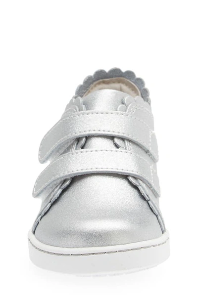 L'amour Caroline Scallop Sneaker In Silver